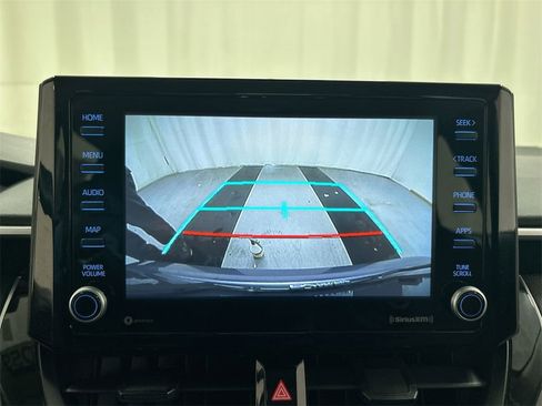 Used 2022 Toyota Corolla LE image 15