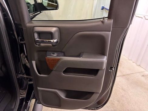 Used 2019 GMC Sierra 1500 SLE w/ SLE Value Package AWD/4WD image 15