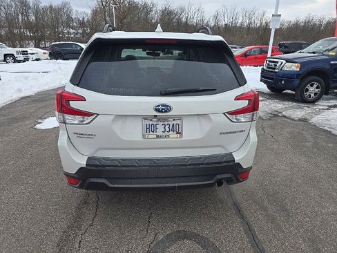 Used 2021 Subaru Forester Limited w/ Popular Package #3 image 4