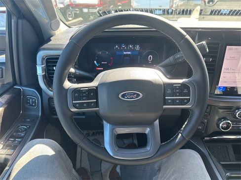 New 2026 Ford F250 Lariat w/ Black Appearance Package image 20