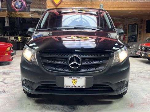Used 2019 Mercedes-Benz Metris Passenger image 7