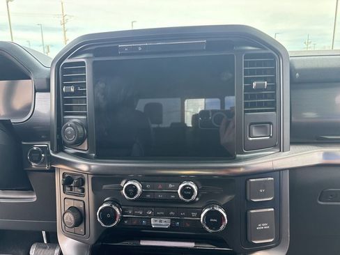 Used 2025 Ford F150 Lariat w/ Equipment Group 501A Mid image 34