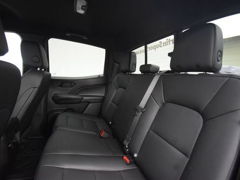 Used 2026 Chevrolet Colorado Trail Boss AWD/4WD image 23