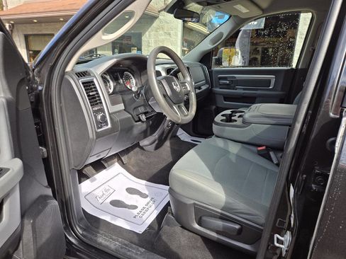 Used 2018 RAM 2500 SLT w/ Snow Chief Group image 10