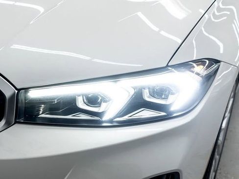 Used 2024 BMW 330e xDrive w/ Convenience Package image 45