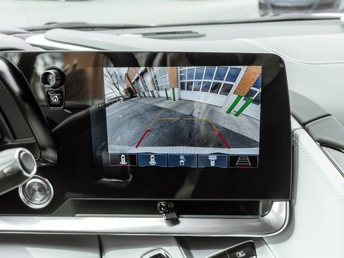 Used 2024 Chevrolet Corvette Stingray Premium Cpe w/ Battery Protection Package image 12