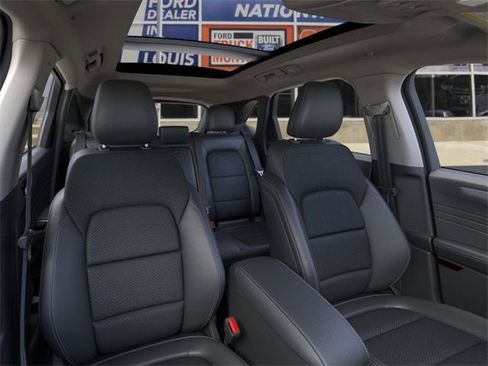 New 2025 Ford Escape SE image 10