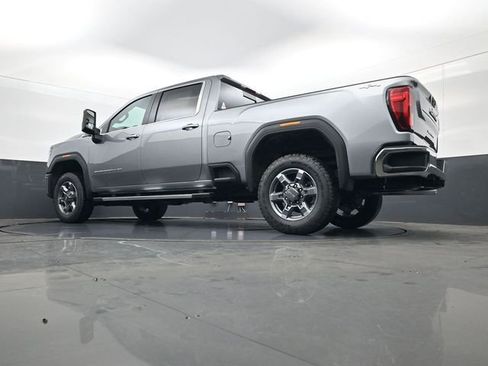 New 2026 GMC Sierra 2500 SLE w/ SLE Value Package; image 27