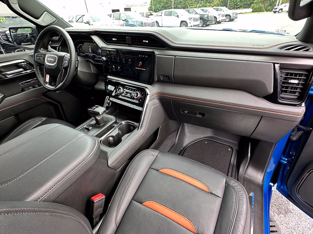 Certified 2023 GMC Sierra 1500 AT4 w/ AT4 Premium Package AWD/4WD image 14