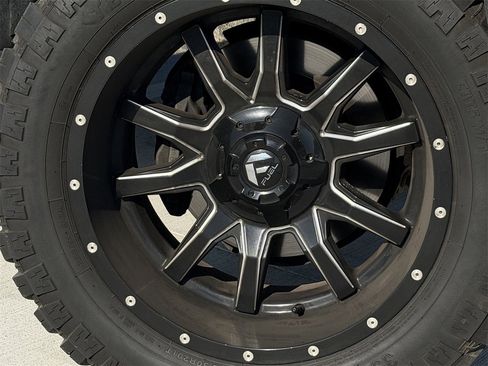 Used 2013 Toyota Tundra Limited image 9