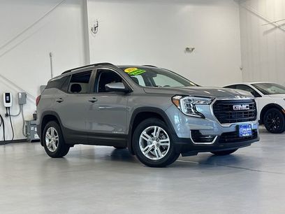 Used 2023 GMC Terrain SLE w/ Driver Convenience Package
