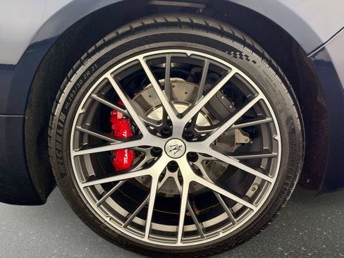 Used 2024 Maserati GranTurismo Trofeo AWD/4WD image 14