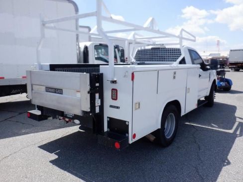 Used 2019 Ford F350 XL w/ Power Equipment Group image 3