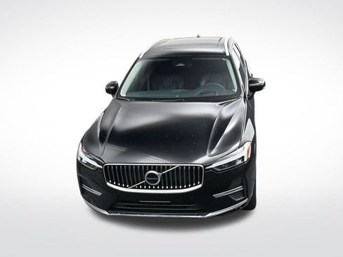 Used 2023 Volvo XC60 B5 Ultimate image 38
