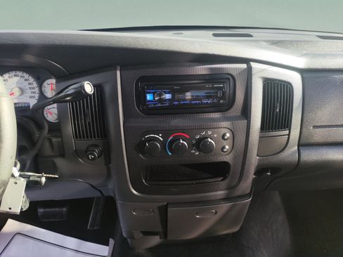 Used 2004 Dodge Ram 1500 Truck SLT w/ Sport Appearance Group image 21