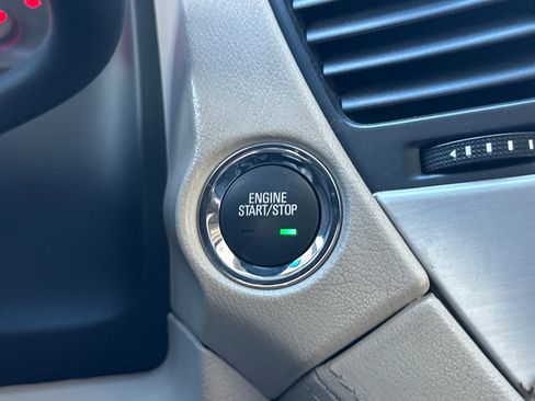 Used 2018 GMC Yukon Denali w/ Denali Ultimate Package image 35