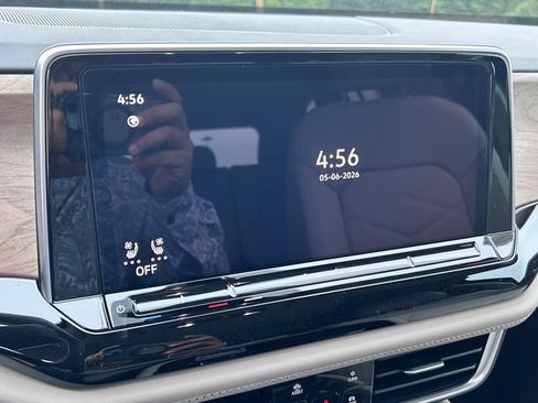 New 2026 Volkswagen Atlas SE FWD image 15