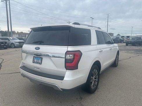 Used 2018 Ford Expedition Limited w/ Equipment Group 301A AWD/4WD image 4