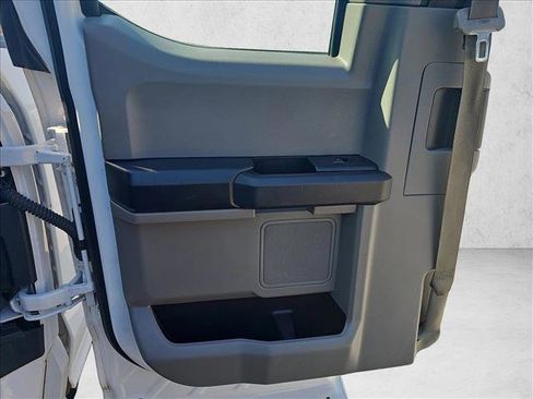 Used 2018 Ford F150 XL w/ Equipment Group 101A Mid image 10