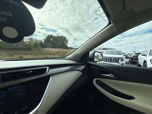 Certified 2023 Buick Encore GX Essence w/ Experience Buick Package image 11