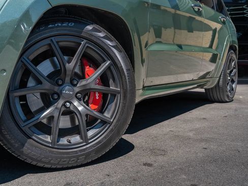 Used 2020 Jeep Grand Cherokee SRT w/ Trailer Tow Group IV AWD/4WD image 10