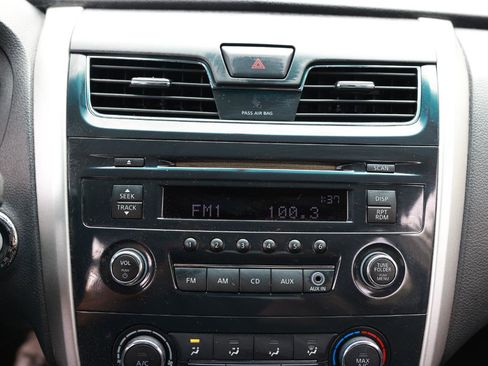 Used 2013 Nissan Altima 2.5 S image 33