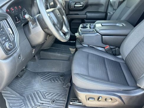 Used 2023 Chevrolet Silverado 1500 Custom Trail Boss w/ LPO, Dark Essentials Package image 6