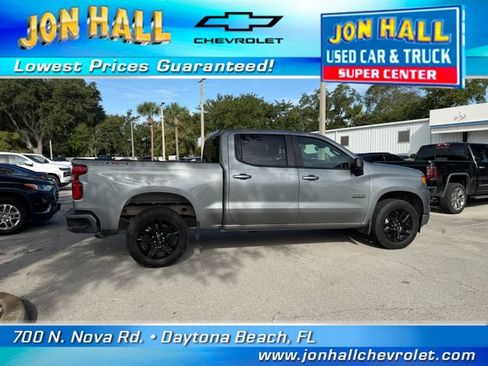 Used 2024 Chevrolet Silverado 1500 RST AWD/4WD image 10