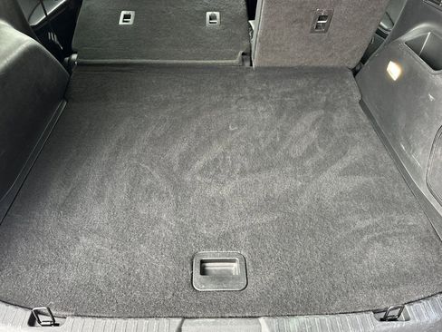 Used 2024 Ford Edge Titanium image 17