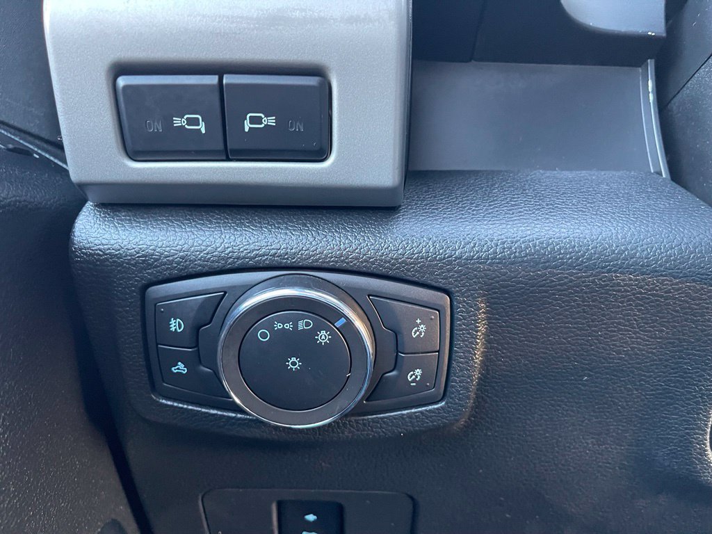 Used 2019 Ford F250 Lariat w/ Lariat Value Package AWD/4WD image 34