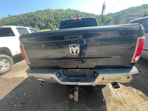 Used 2015 RAM 1500 Laramie AWD/4WD image 6