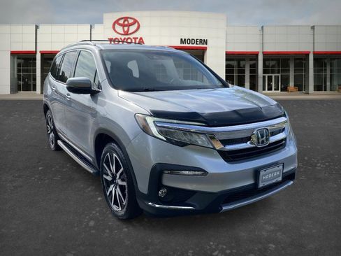 Used 2020 Honda Pilot Elite image 3