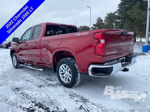 Used 2022 Chevrolet Silverado 1500 LT w/ Convenience Package II image 5