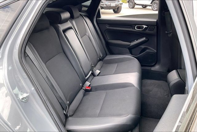 Used 2025 Honda Civic Sport image 26