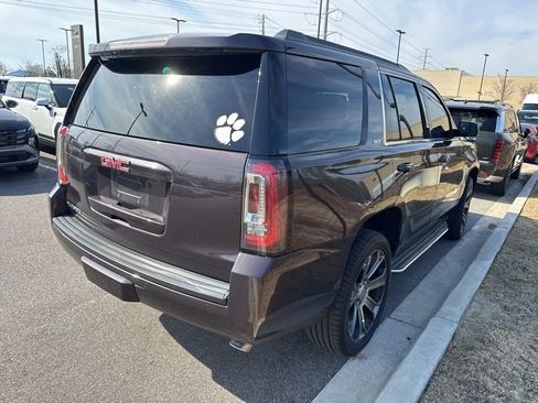 Used 2015 GMC Yukon SLT w/ Open Road Package image 3