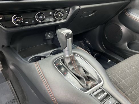 Certified 2023 Honda HR-V Sport image 27