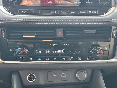 Used 2021 Nissan Rogue SL w/ Premium Package AWD/4WD image 27