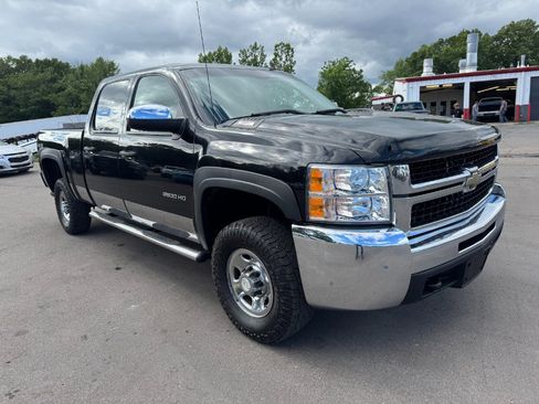 Used 2010 Chevrolet Silverado 2500 LT AWD/4WD image 7
