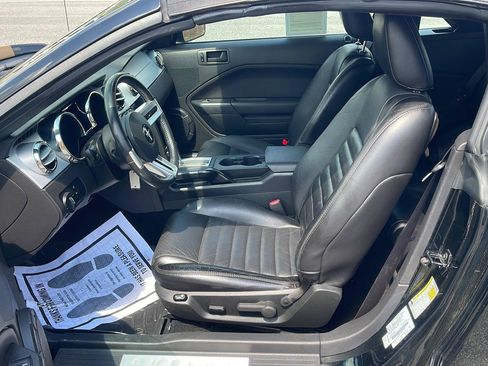Used 2006 Ford Mustang GT Premium RWD image 9