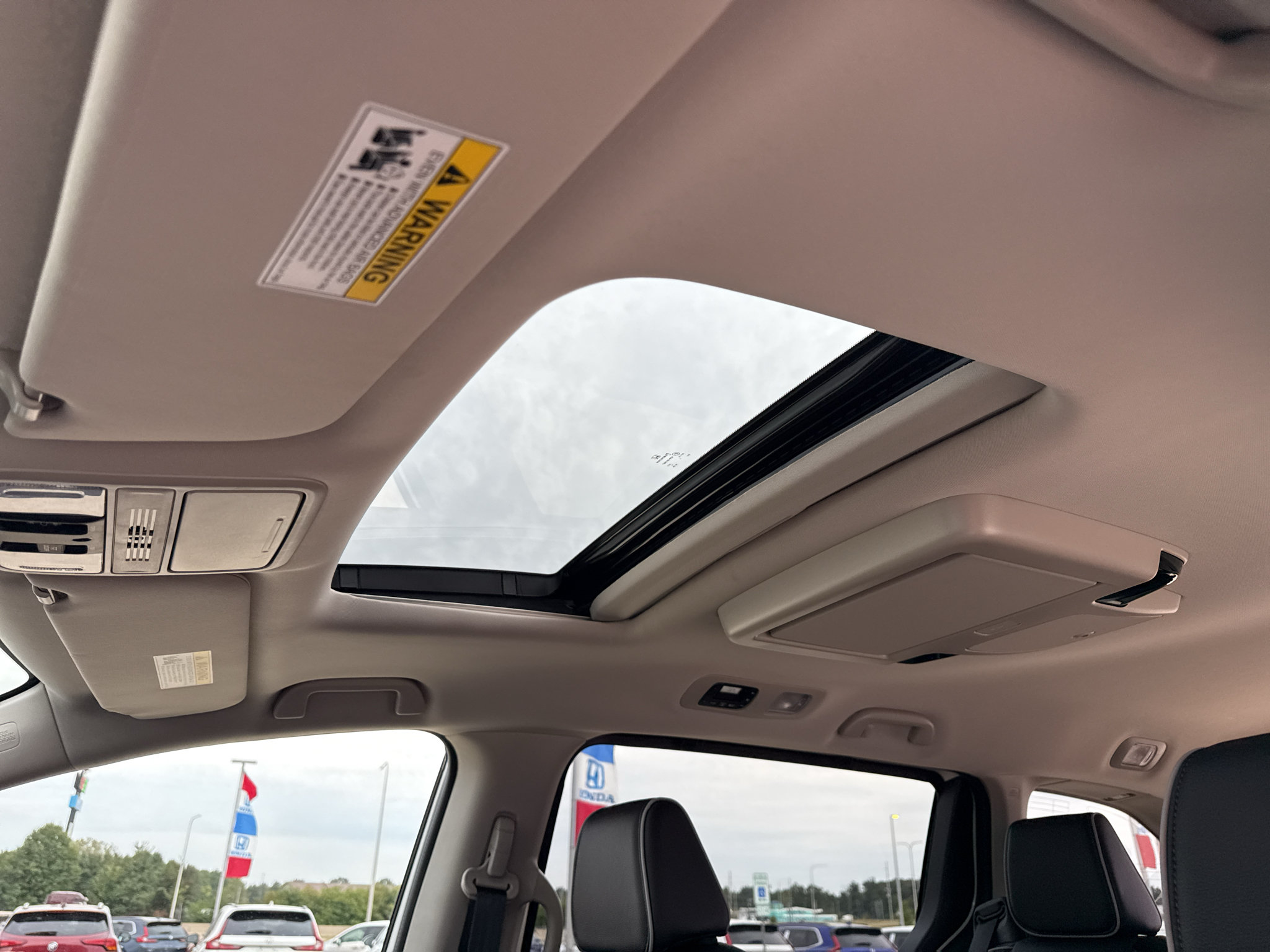 New 2027 Honda Odyssey Elite image 5
