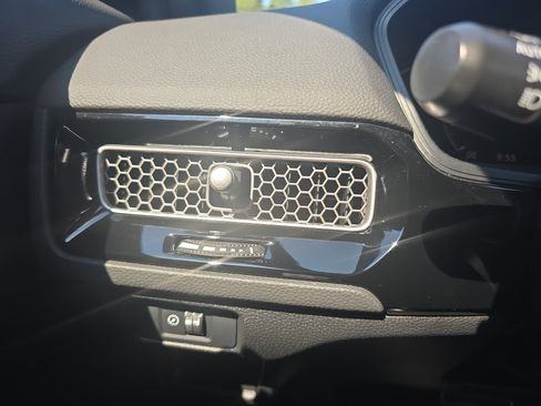 Used 2024 Honda Civic Sport image 24