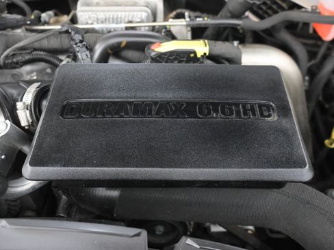 Used 2023 Chevrolet Silverado 2500 LT AWD/4WD image 19