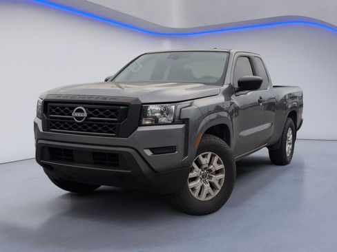 Used 2023 Nissan Frontier S w/ Technology Package image 2