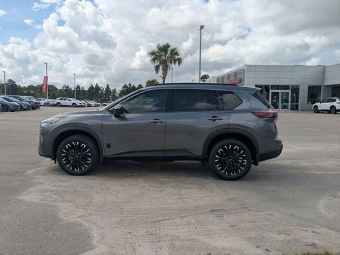 New 2026 Nissan Rogue SV FWD image 6