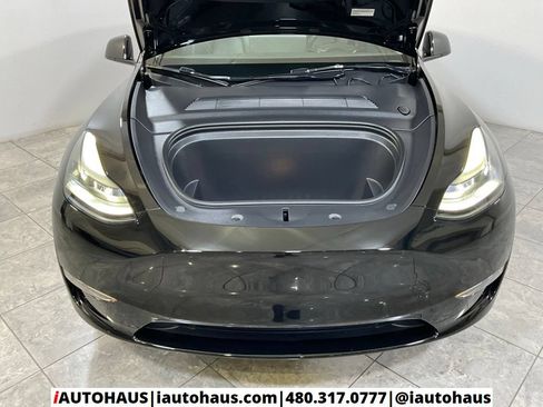 Used 2023 Tesla Model Y Performance AWD/4WD image 8