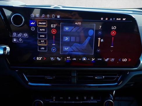 New 2025 Chevrolet Equinox EV RS image 20