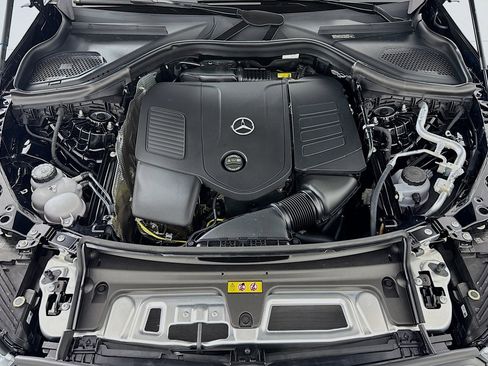 New 2026 Mercedes-Benz GLC 300 image 10