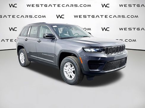 New 2025 Jeep Grand Cherokee Laredo w/ Luxury Tech Group I image 2