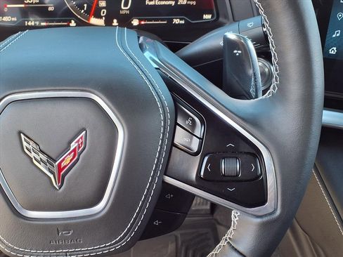 Used 2025 Chevrolet Corvette Stingray image 31