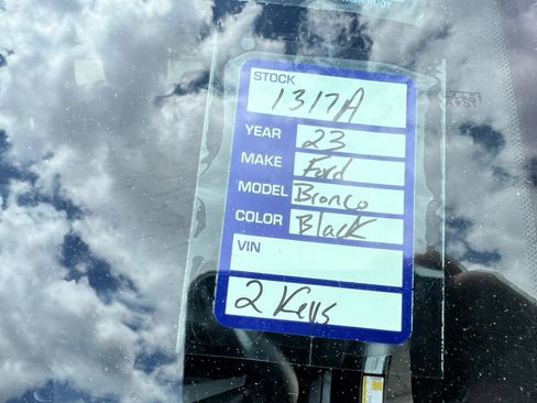 Used 2023 Ford Bronco Wildtrak AWD/4WD image 21